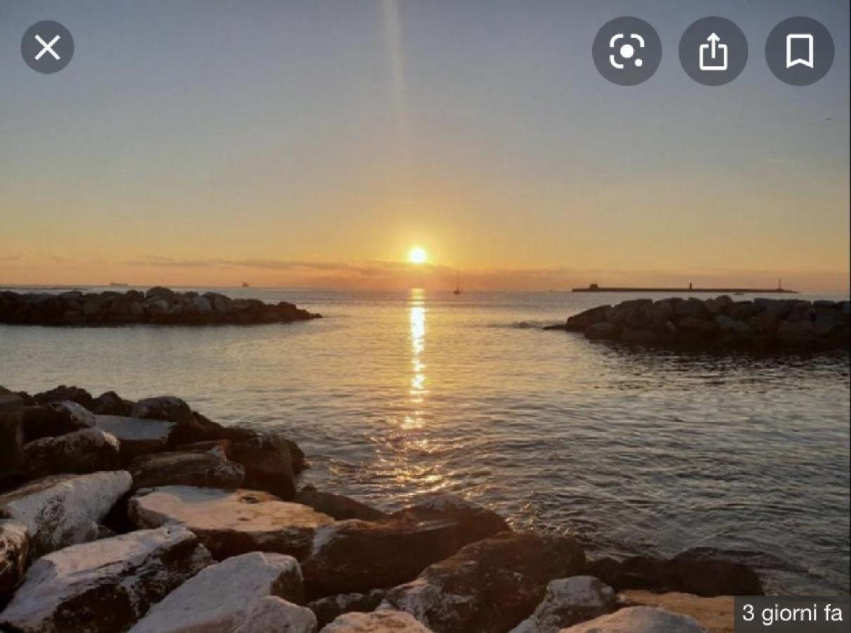 Casamieli, Nuovo, Vicino Al Porto Al Mare E Al Centro Apartman Livorno Kültér fotó